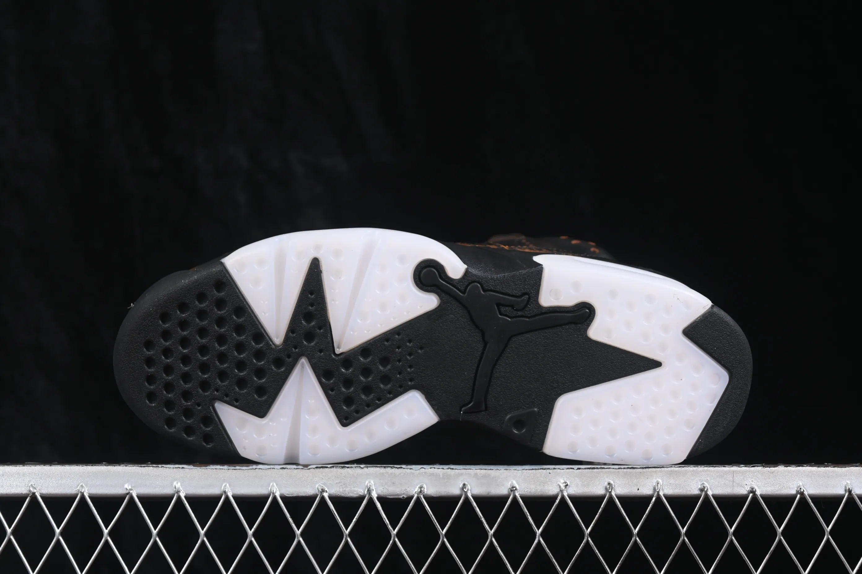 All categories Air Jordan Jordan series basketball shoes Air Jordan 6 Air Jordan 6 Retro "XuanWu" AJ6 Qiao 6 national style element Xuanwu IR7572-220